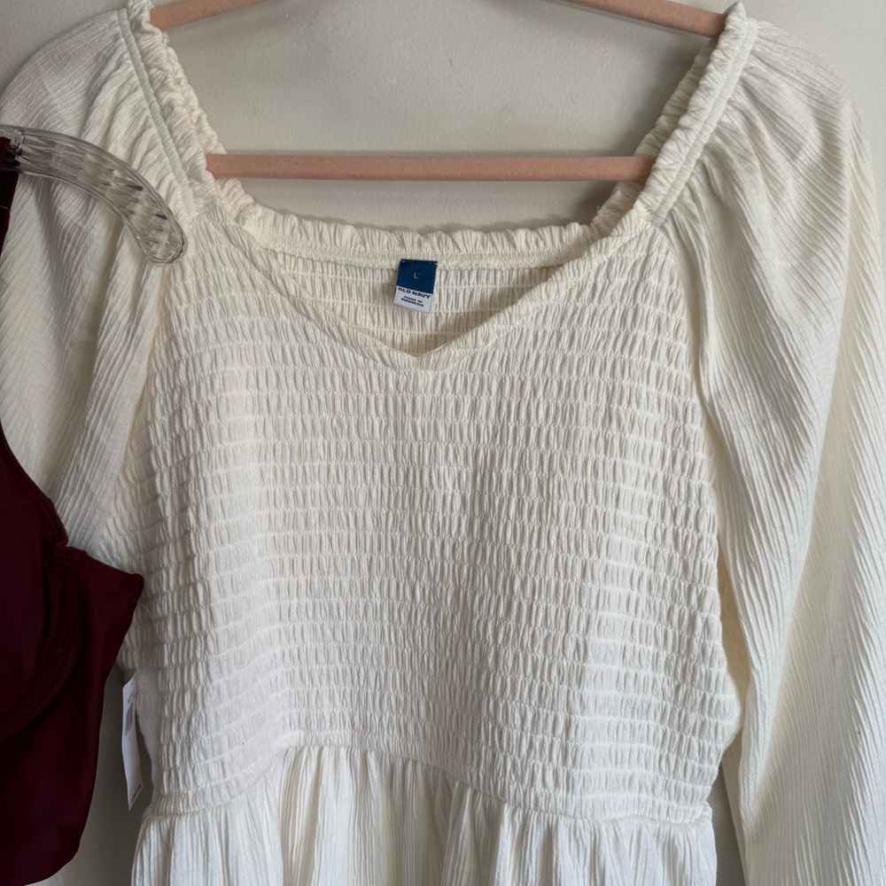 Old Navy bundle (2) Long Sleeve ruched blouse & red Balconette crop top Sz Large - Picture 3 of 15